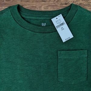 NEW! Gap Tee Shirt